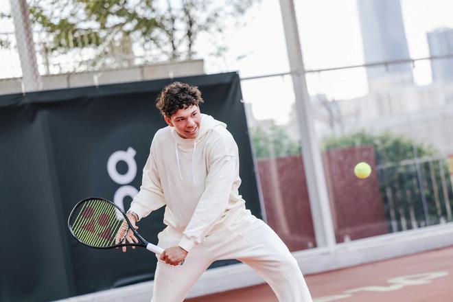 单手投入控 单手投入控